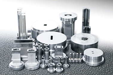 What mold is better for ceramic processing?